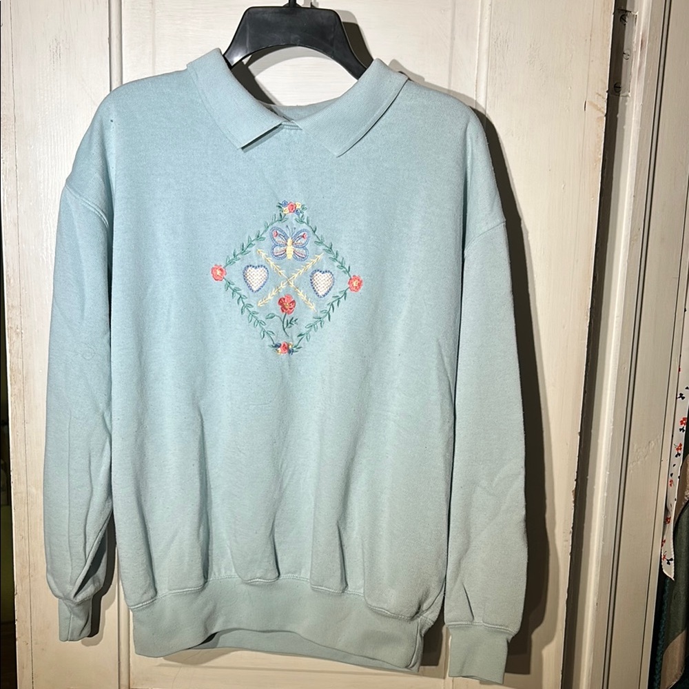 Blue Crew Neck Sweater with Diamond Design